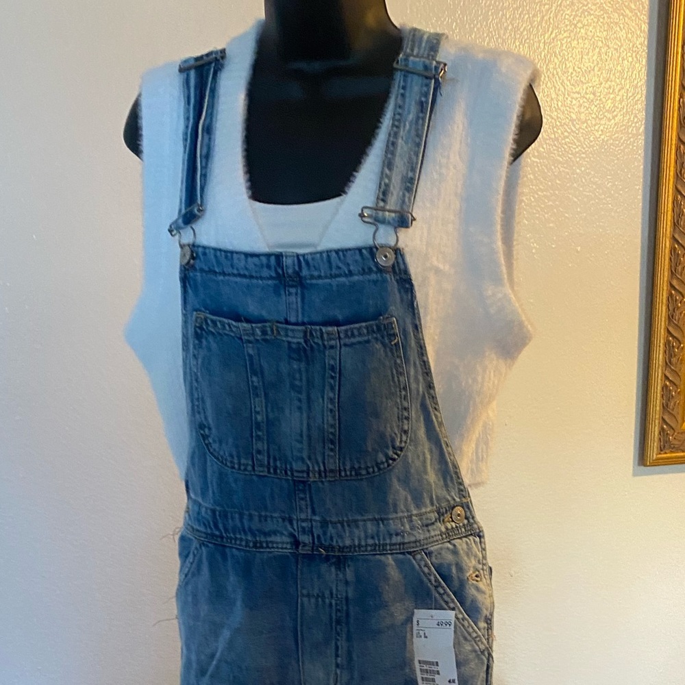 H&M Overalls in denim, size 6, distressed denim